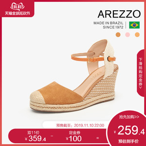 巴西AREZZO雅莉朶2019年新款多色真皮坡跟包头甜美女单凉鞋