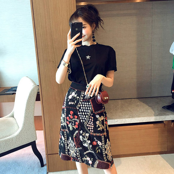 韩国网红名媛女装2019复古刺绣包臀裙高腰半身裙短袖两件套装裙子